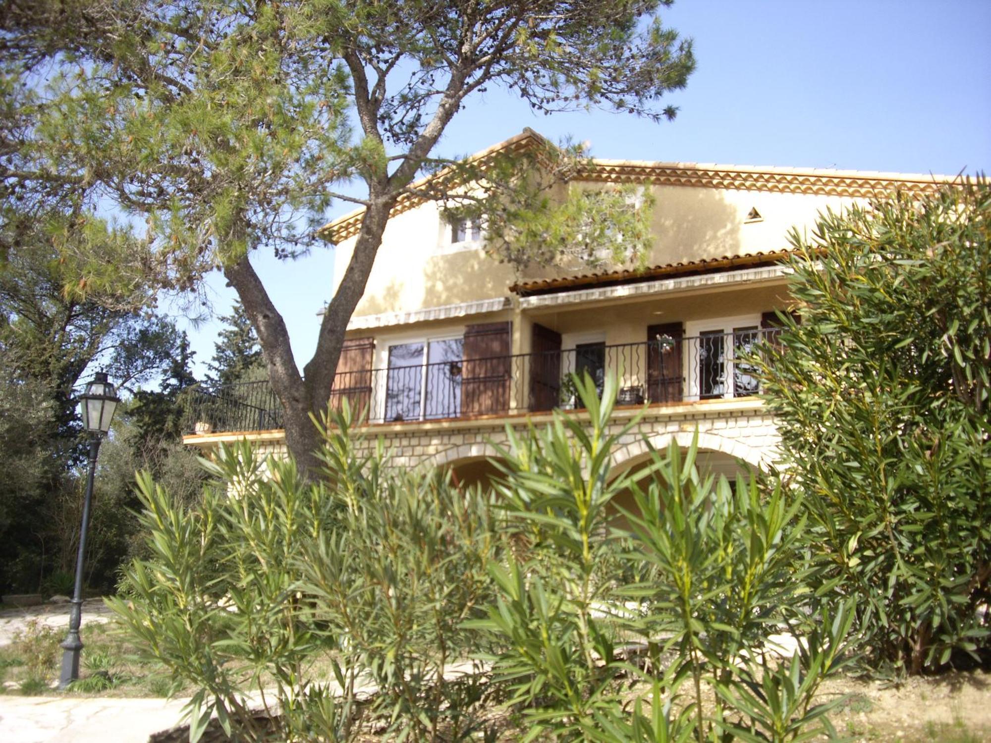 Les Gites Du Mas Des Cigales Nîmes Exterior photo