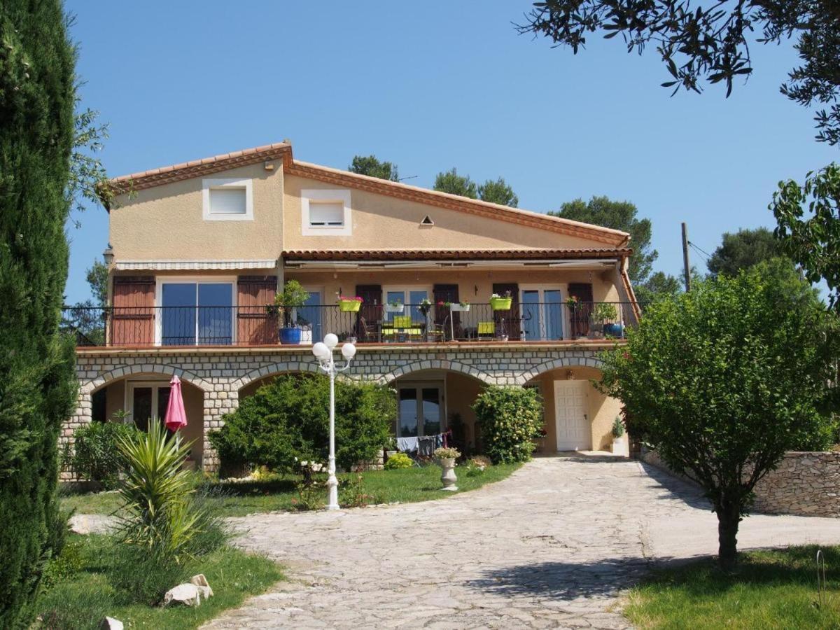 Les Gites Du Mas Des Cigales Nîmes Exterior photo