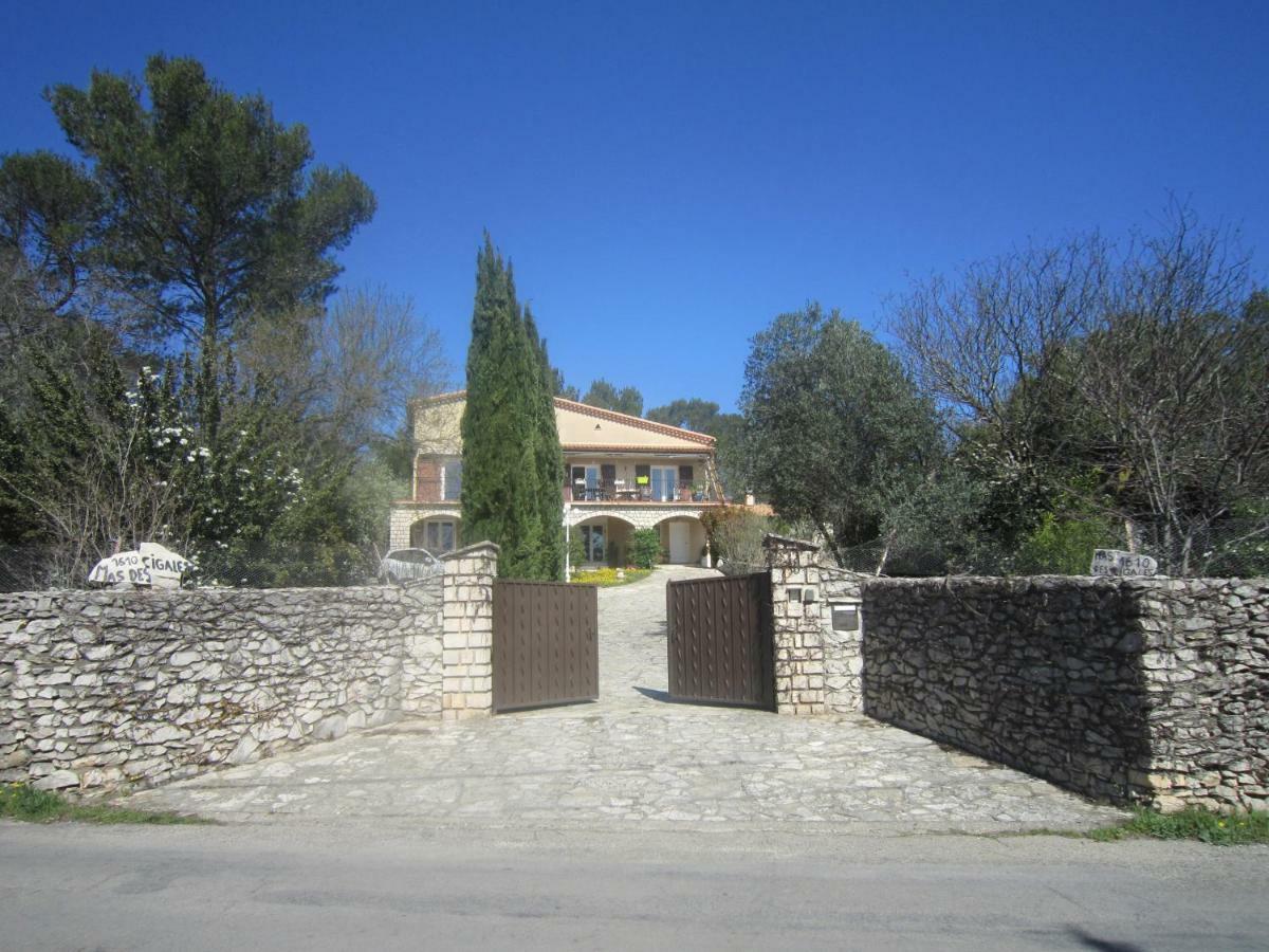 Les Gites Du Mas Des Cigales Nîmes Exterior photo
